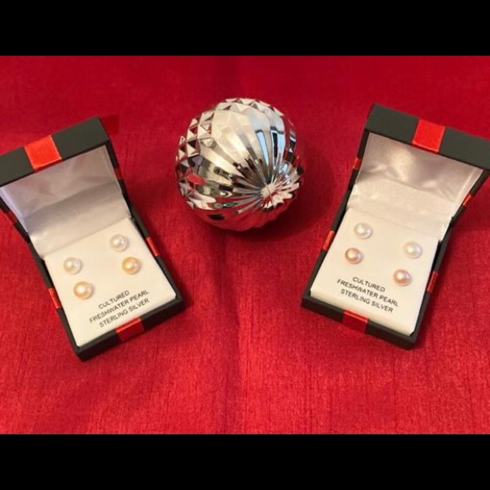 Perfect Gift! Cultured Freshwater Pearls